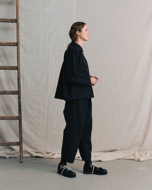 
                  
                    Black Collar Shirts
                  
                
