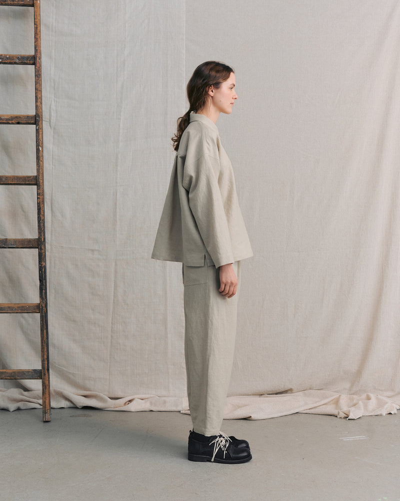
                  
                    Ivory Collar Shirts
                  
                