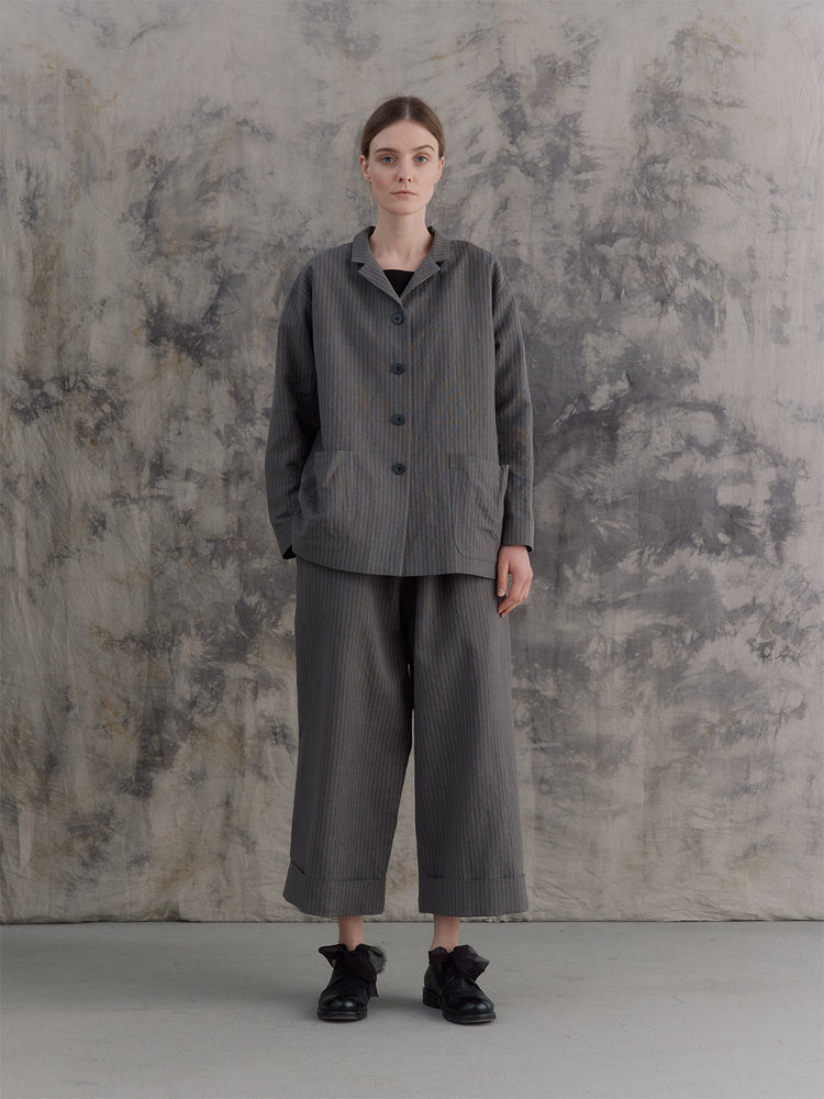 
                  
                    Grey Striped Cuffed Hems Pants
                  
                