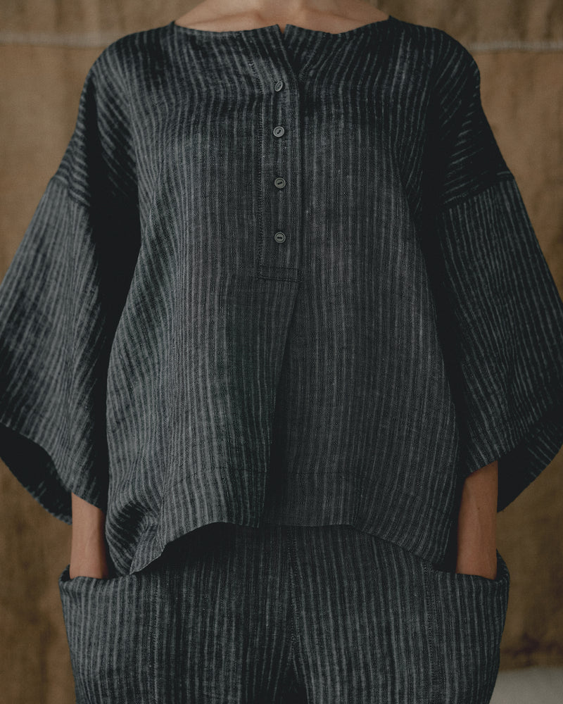 
                  
                    Grey Patterned Kimono Sleeve Shirts
                  
                